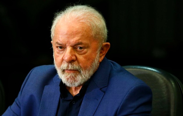 Lula sanciona lei sobre conversão de flagrante em prisão preventiva