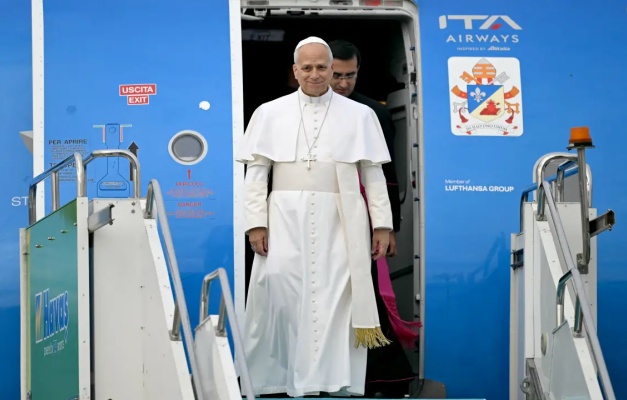 Leão XIV diz que mundo vive ‘terceira guerra mundial em pedaços’