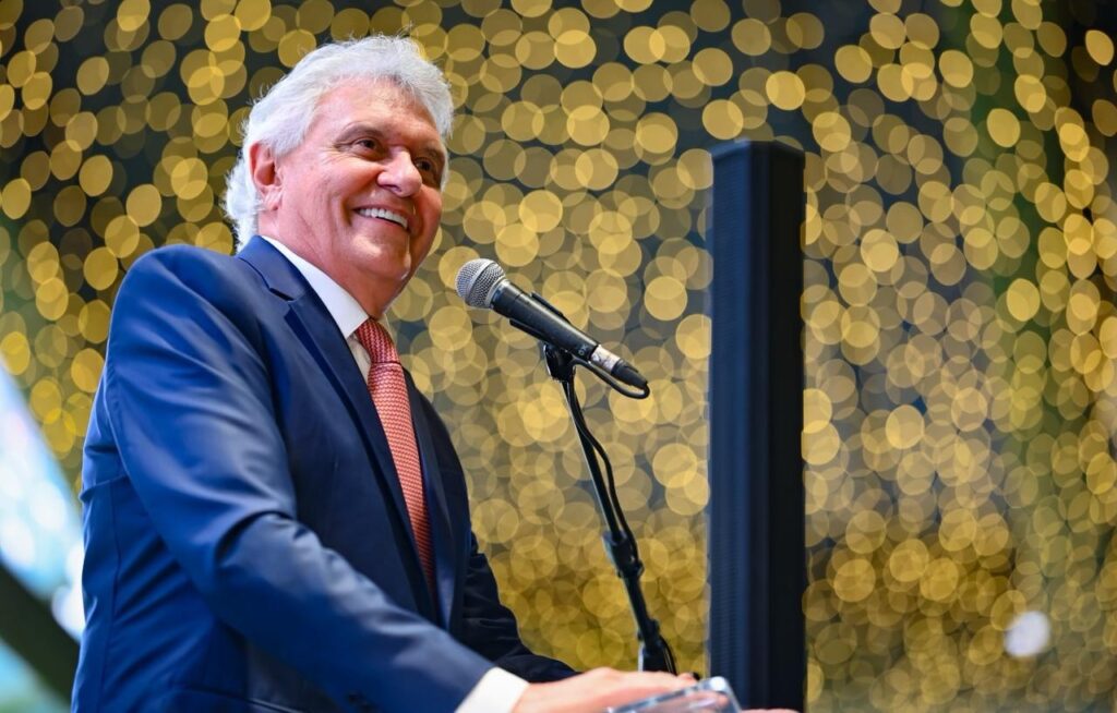 Caiado defende união com igrejas evangélicas para garantir melhoria na qualidade de vida