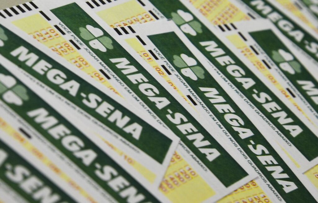 Mega-Sena sorteia prêmio de R$ 62 milhões neste sábado (20/12)