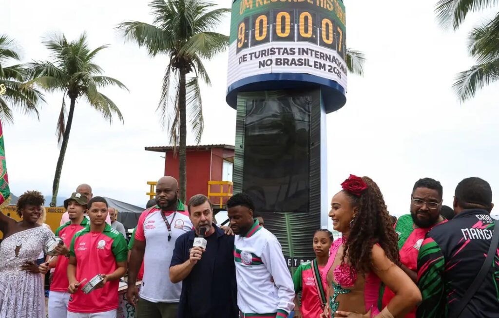 Brasil tem recorde de 9 milhões de turistas internacionais em 2025