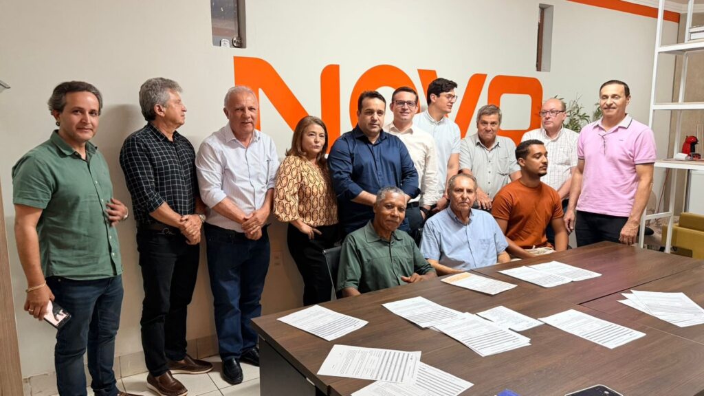 Em reunião com filiados, presidente do partido Novo em Goiás celebra crescimento da sigla no estado