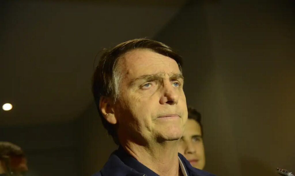 Defesa de Bolsonaro faz novo pedido de prisão domiciliar ao STF