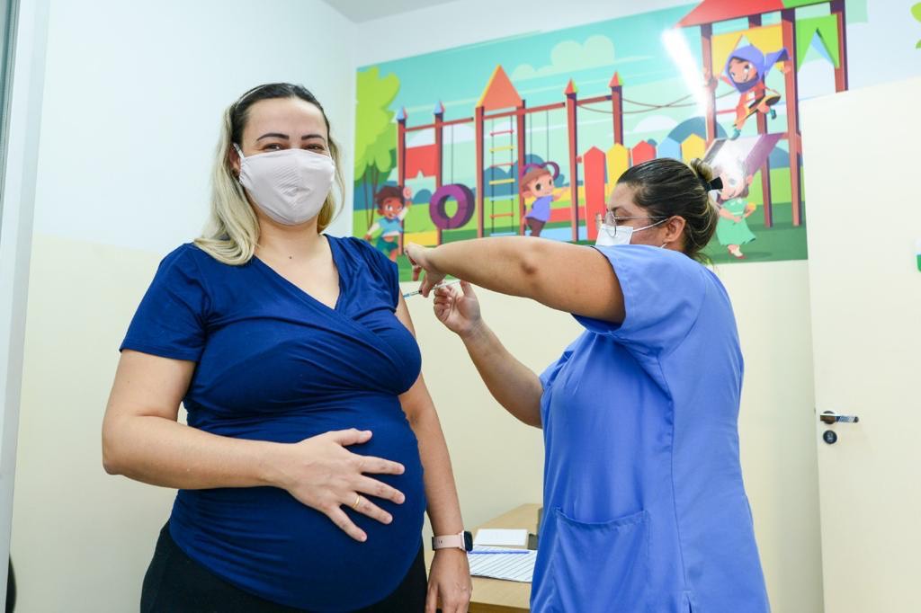 Goiânia ultrapassa mil doses aplicadas de vacina contra bronquiolite em dez dias (Foto: SMS)
