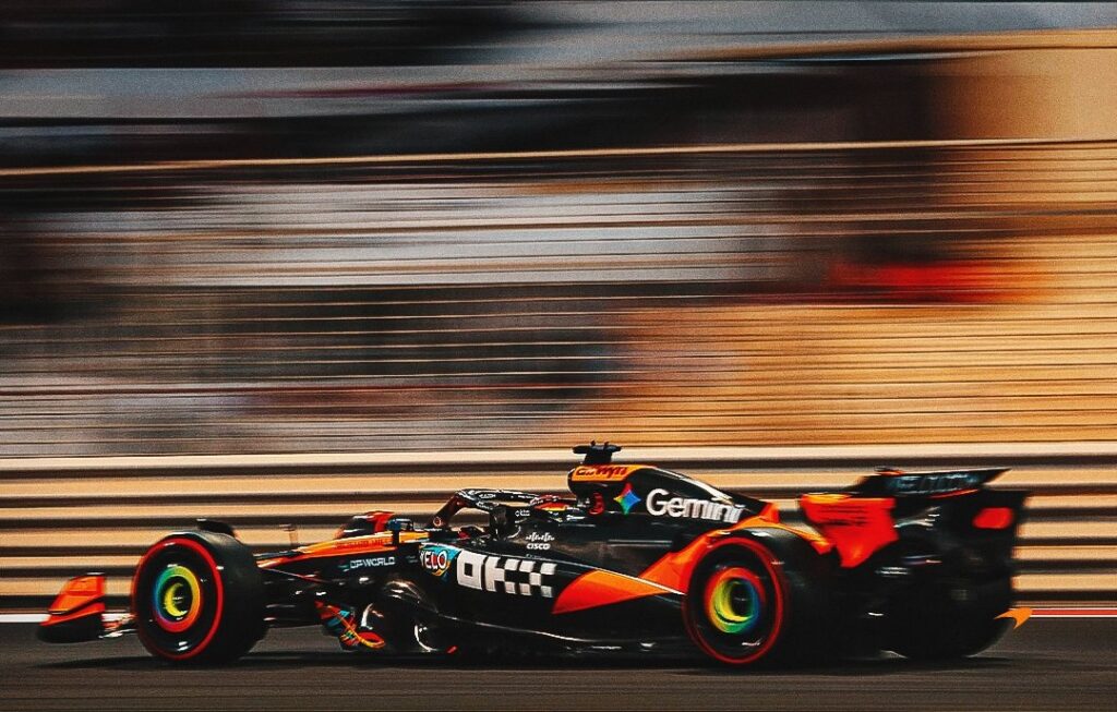 Norris volta a superar Verstappen e lidera 2º treino livre para GP de Abu Dabi; Bortoleto é 6º