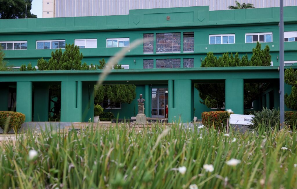 Pré-candidatos fazem lição de casa em 2025 e planejam 2026