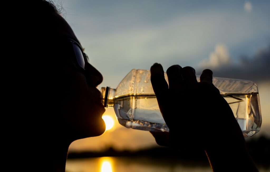 Com temperaturas em alta, Ipasgo Saúde alerta para cuidados no verão