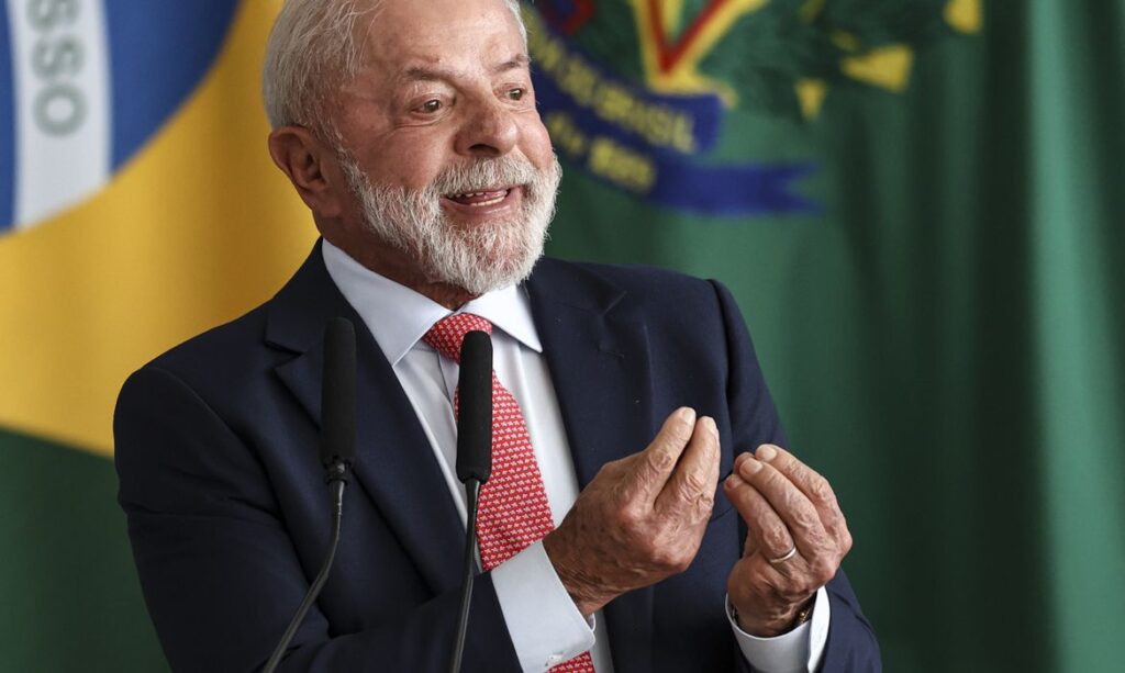 Presidente Lula é desaprovado por 50% e aprovado por 47%, mostra pesquisa