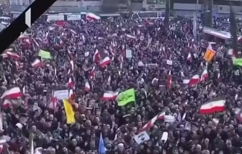 Mais de 7 mil pessoas morreram no Irã em repressão a protestos, diz grupo de ativistas