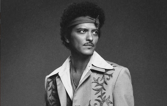 Bruno Mars se apresentará na cerimônia do Grammy 2026