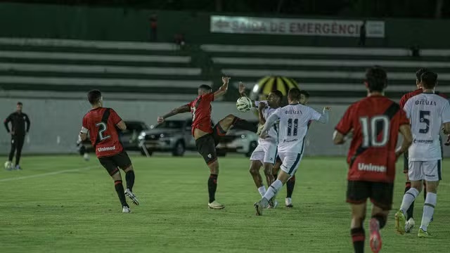 Campeonato Goiano: Jataiense bate o Atlético no Arapucão