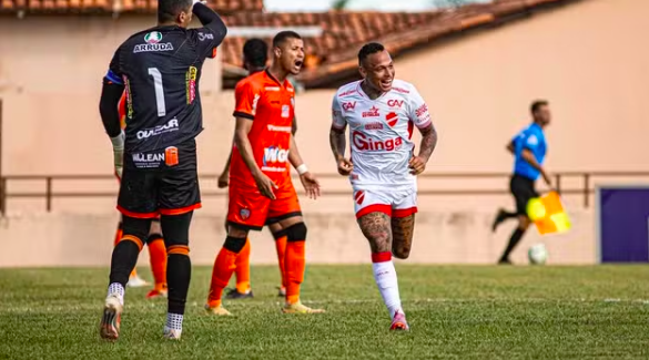 Vila Nova vence a Abecat por 2 a 1 em Ouvidor