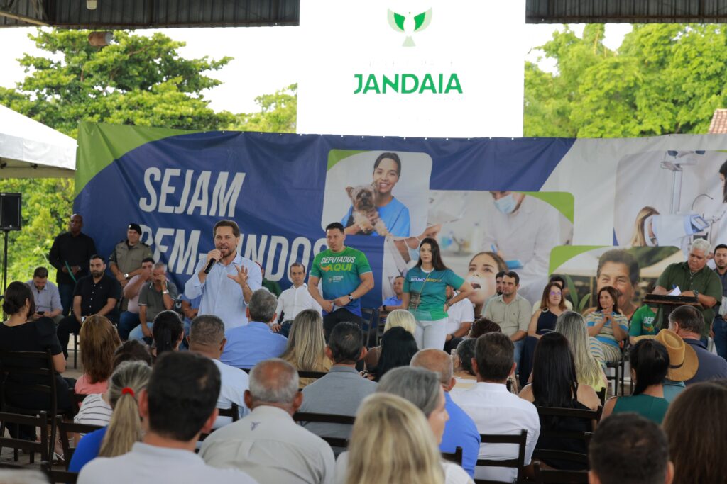 Programa Deputados Aqui passa por Jandaia com atendimentos gratuitos em diversas áreas