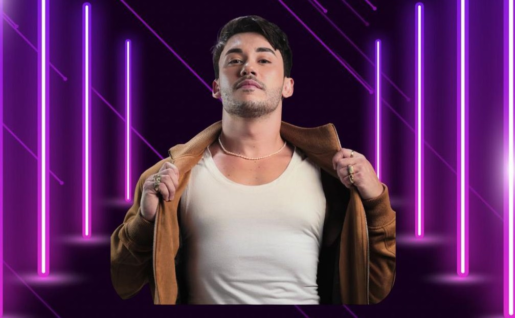 Cantor Hugo Vitti faz primeiro show acústico do ano em Goiânia