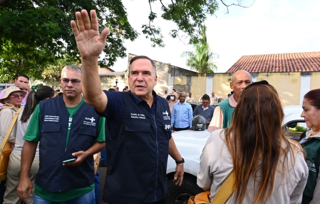 Operação de enfrentamento à dengue planeja vistoriar 2,5 milhões de imóveis em Goiânia