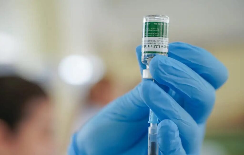 Equipes do SUS começam a receber vacina do Butantan contra a dengue