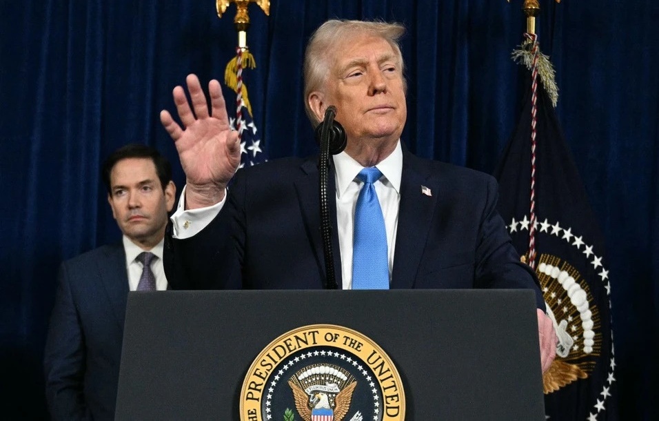 Trump afirma que vai aumentar ‘Tarifa Mundial’ de 10% para 15%