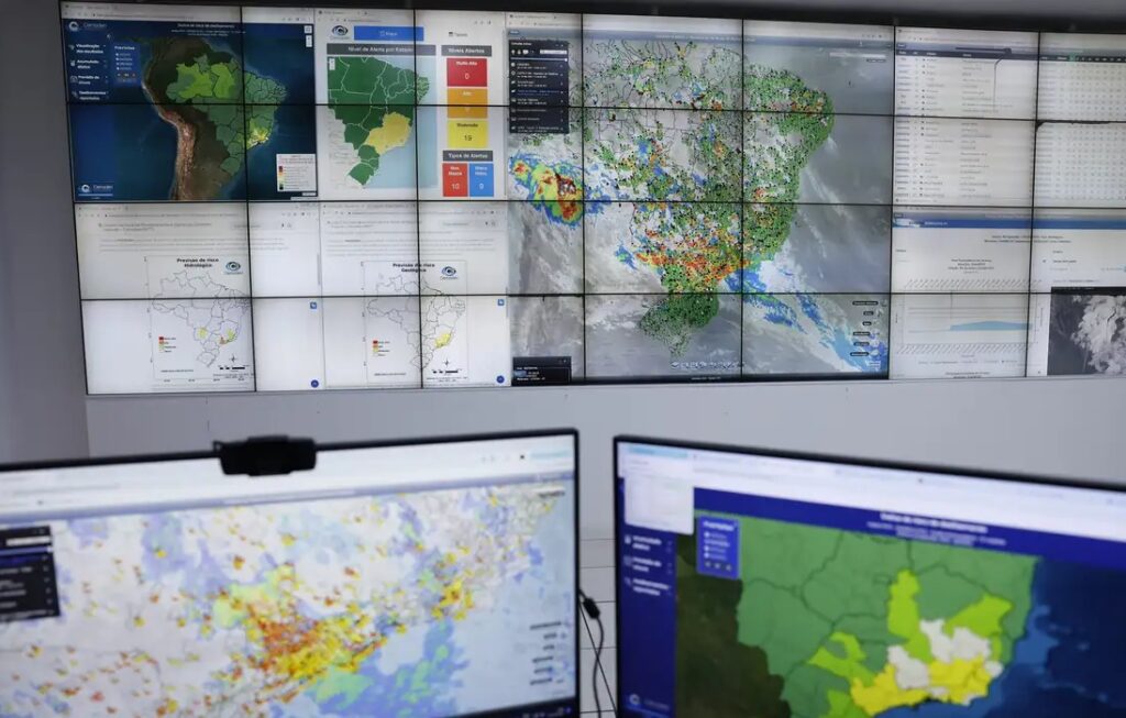 Desastres climáticos afetaram mais de 336 mil pessoas no país, em 2025