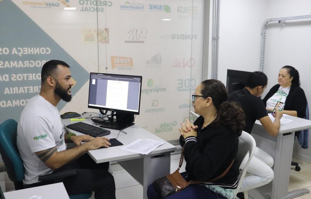 Governo de Goiás promove Feirão da Saúde com cerca de mil vagas de emprego em Goiânia