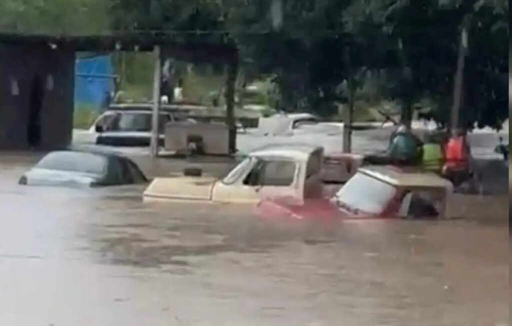 Chuvas intensas provocam alagamentos em Jussara e prefeitura decreta situação de calamidade