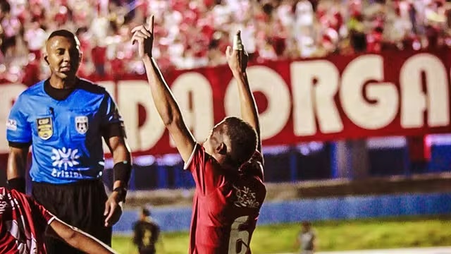 Anapolina e Jataiense empatam no Jonas Duarte 