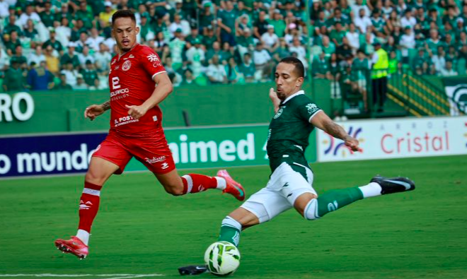 Goiás vence a Anapolina nos pênaltis e garante vaga na final do Campeonato Goiano 2026