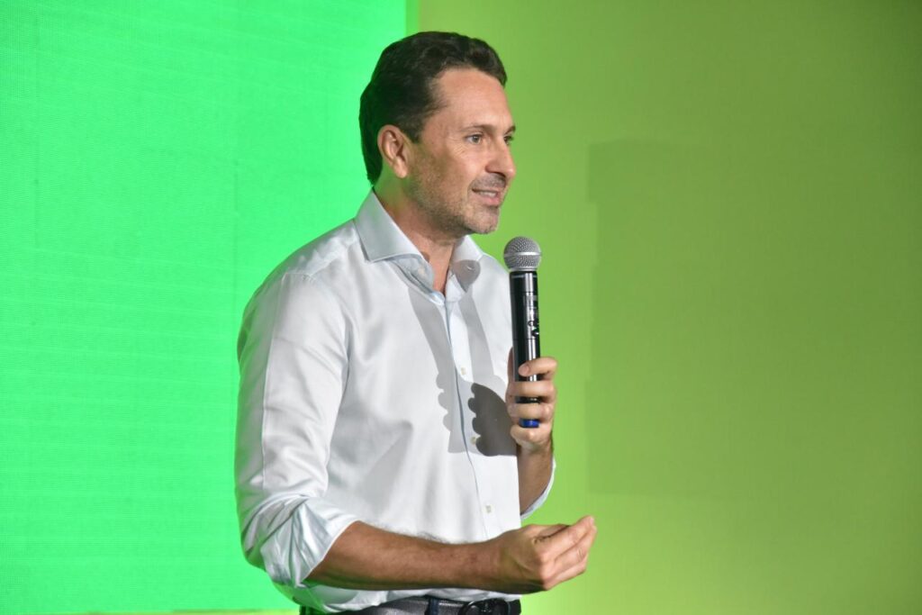 Leandro Vilela está entre os prefeitos mais bem avaliados do Brasil, aponta levantamento