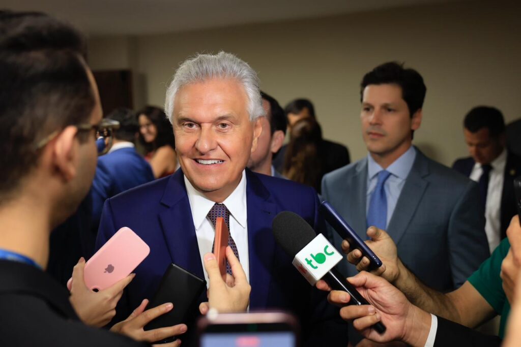 Caiado rebate declaração de Adriana Accorsi sobre privatização da Saneago: “Fake news”