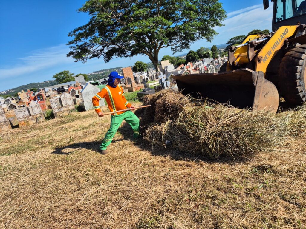 Comurg remove 654 toneladas de resíduos dos cemitérios municipais de Goiânia