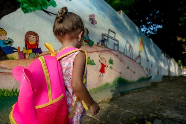 Goiás possui 35 mil crianças esperando por vagas em creches e pré-escolas, diz TCMGO