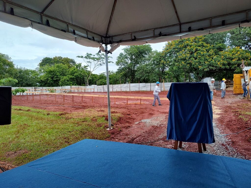 Canteiro da futura sede do Ceia/UFG (Foto: José Abrão/A Redação)