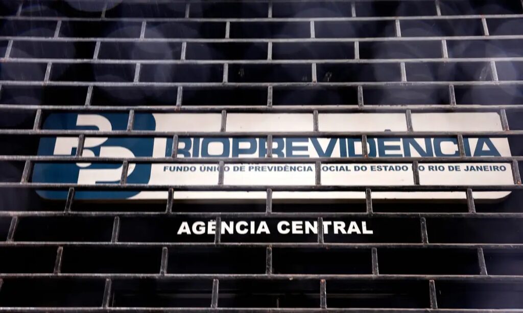 Ex-presidente do Rioprevidência é preso pela PF em investigação sobre o Banco Master