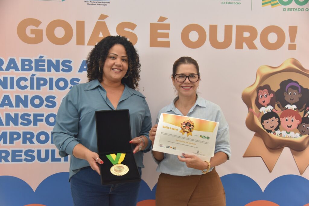 Aparecida de Goiânia é reconhecida por selo nacional que mede compromisso com a alfabetização 
