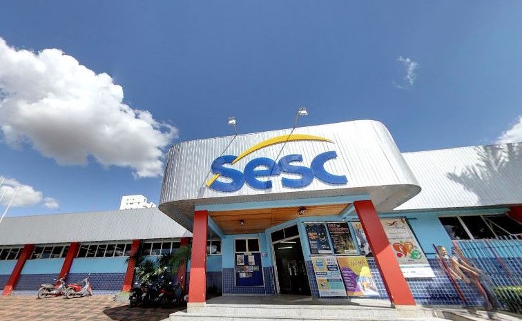 Sesc e Senac Goiás abrem vagas com salários de até R$ 11 mil