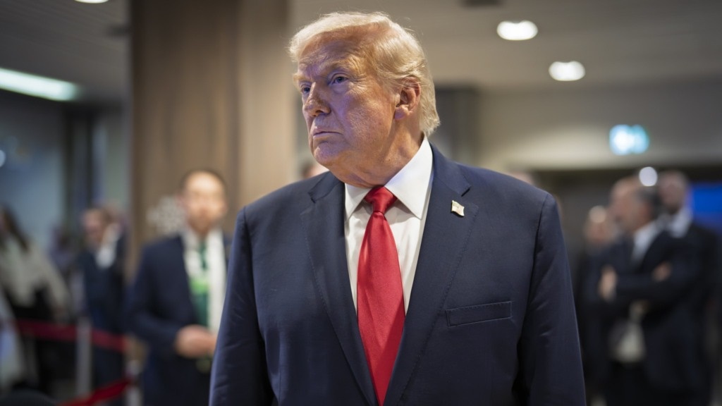 Trump anuncia projeto de US$ 12 bilhões para reserva de minerais críticos nos EUA